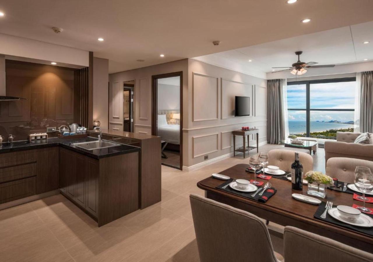 Sunrise Luxury Apartment With Ocean View Da Nang Buitenkant foto