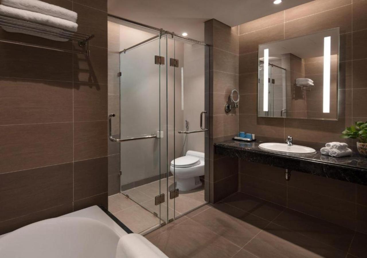 Sunrise Luxury Apartment With Ocean View Da Nang Buitenkant foto