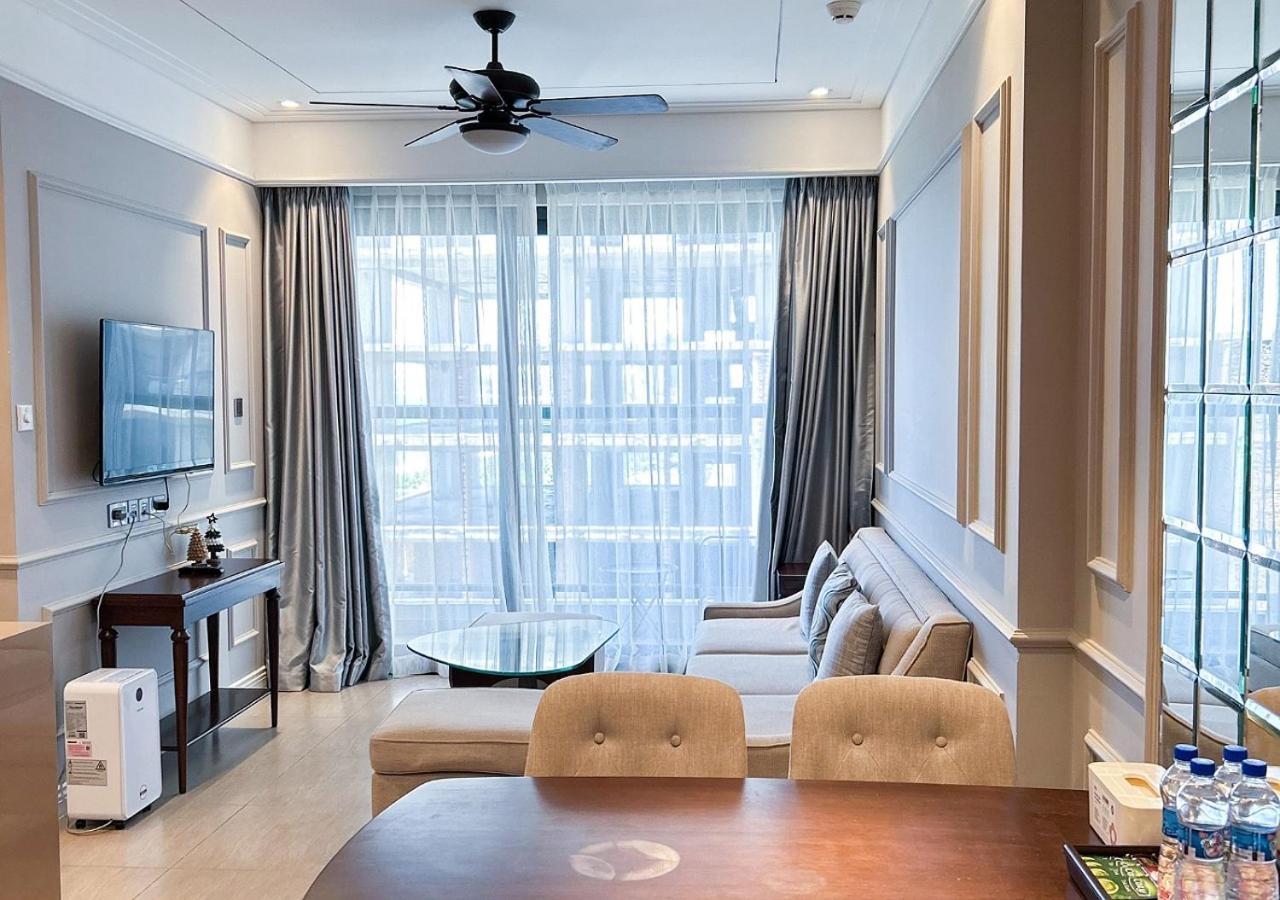 Sunrise Luxury Apartment With Ocean View Da Nang Buitenkant foto