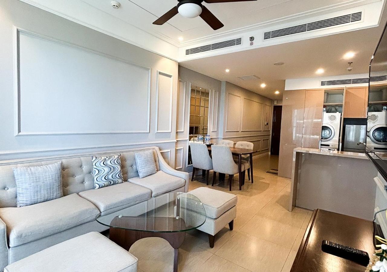 Sunrise Luxury Apartment With Ocean View Da Nang Buitenkant foto